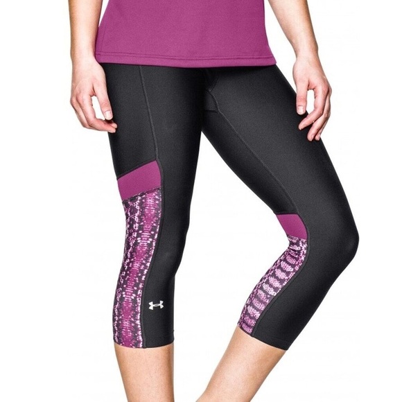 UNDER ARMOUR CAPRI COMPRESSION LEGGINGS - Picture 1 of 4